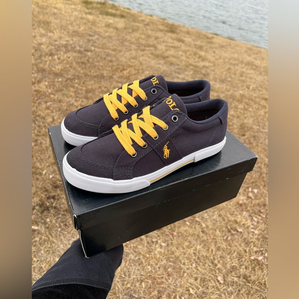NWT Polo Ralph Lauren Navy and Yellow Felixstow Canvas Sneaker Size 5